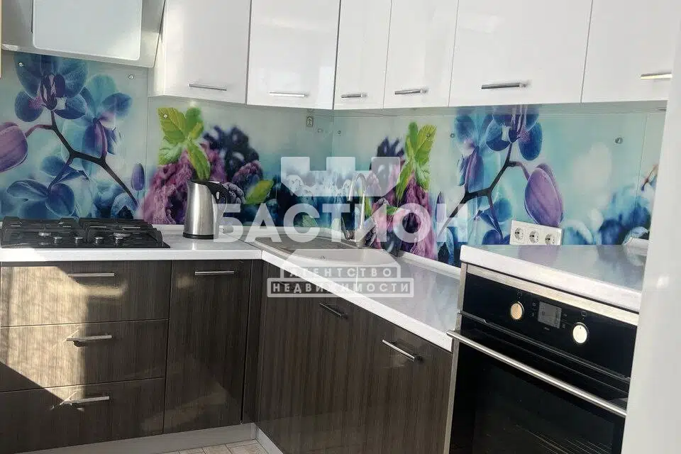 Продаётся 2-комнатная квартира, 53.5 м²