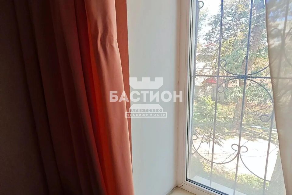 Продаётся 3-комнатная квартира, 63.2 м²