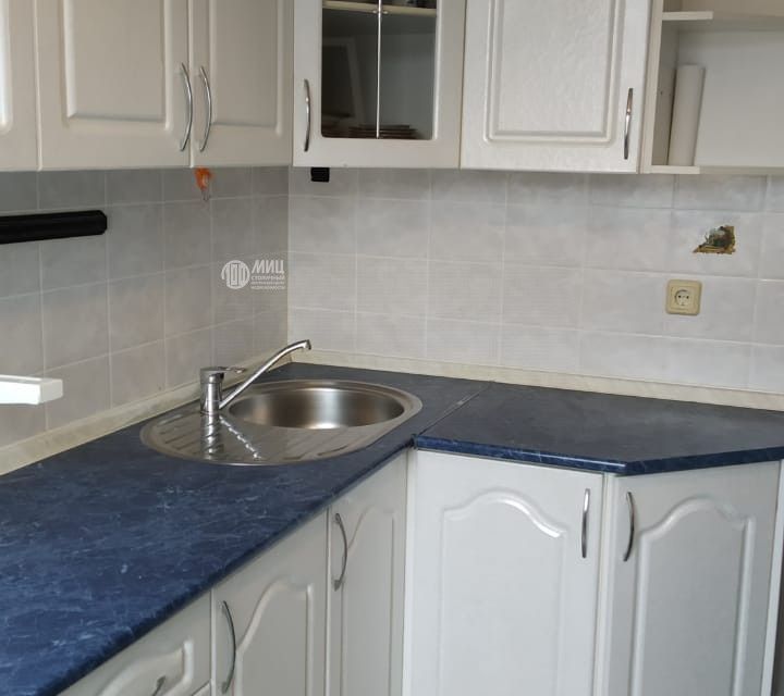 Продаётся 3-комнатная квартира, 57 м²