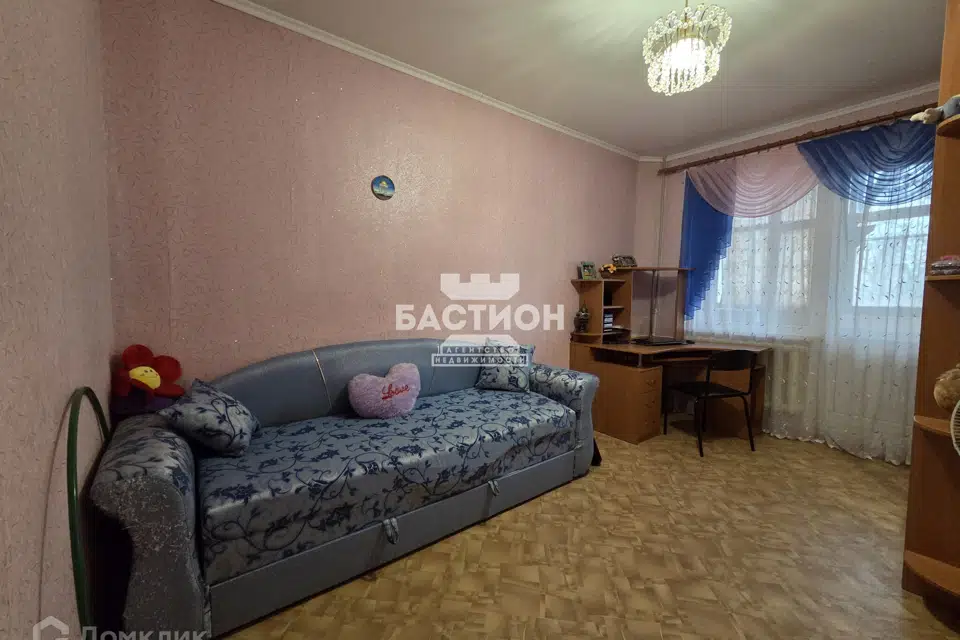Продаётся 3-комнатная квартира, 70 м²