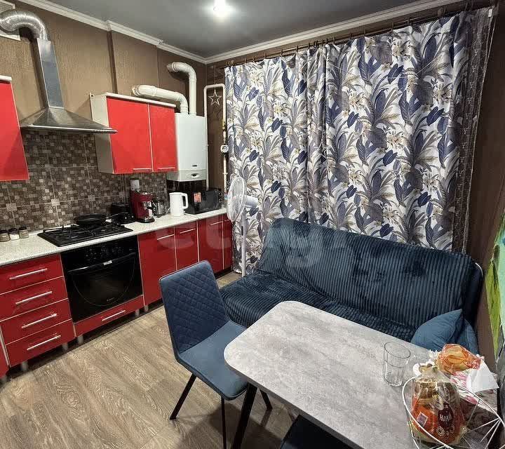 Продаётся 1-комнатная квартира, 47.2 м²