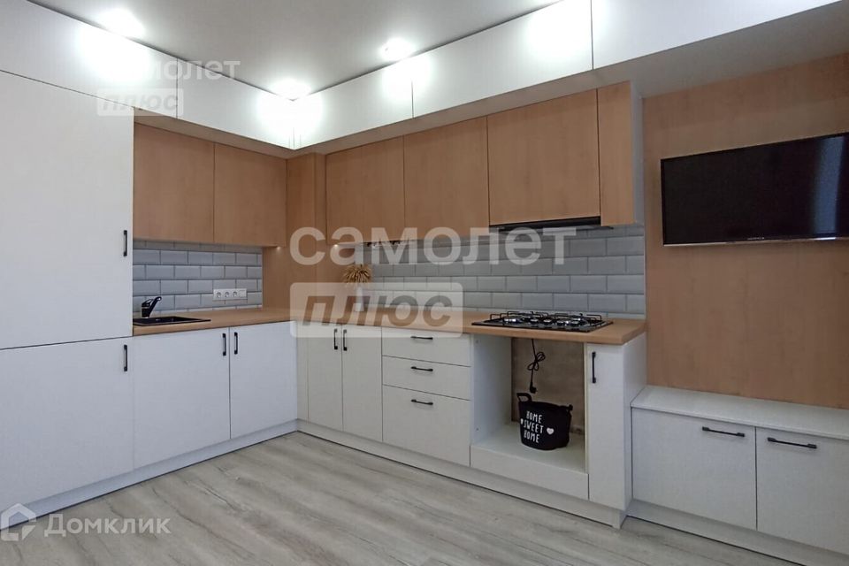 Продаётся 2-комнатная квартира, 66.9 м²