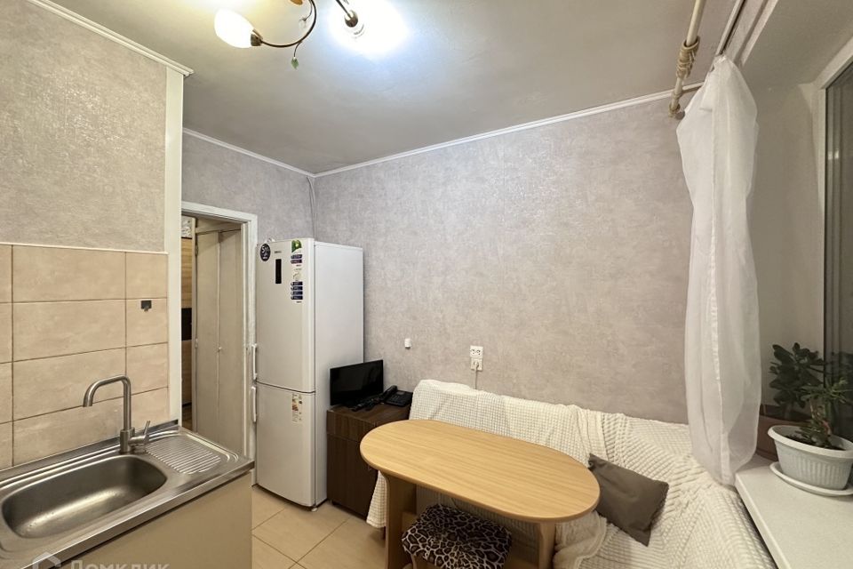 Продаётся 2-комнатная квартира, 50.4 м²