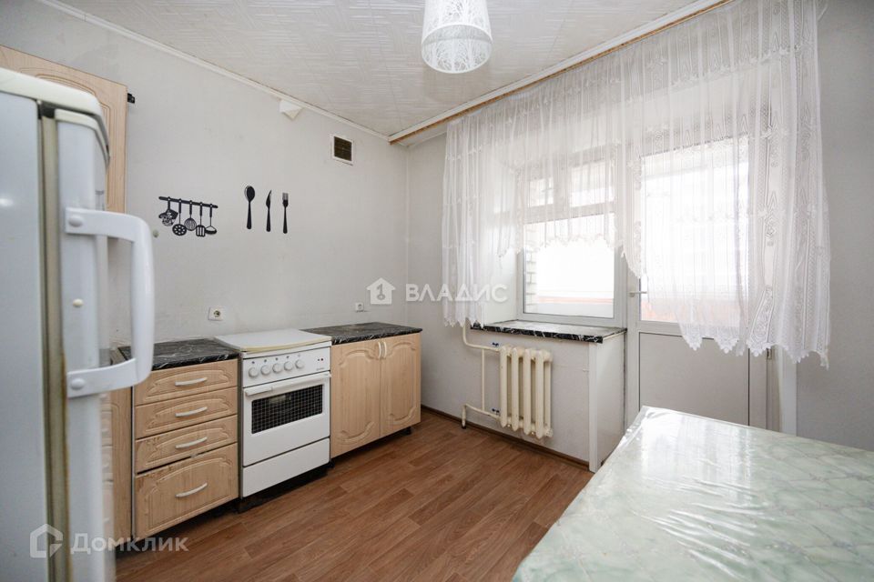Продаётся 1-комнатная квартира, 40.6 м²