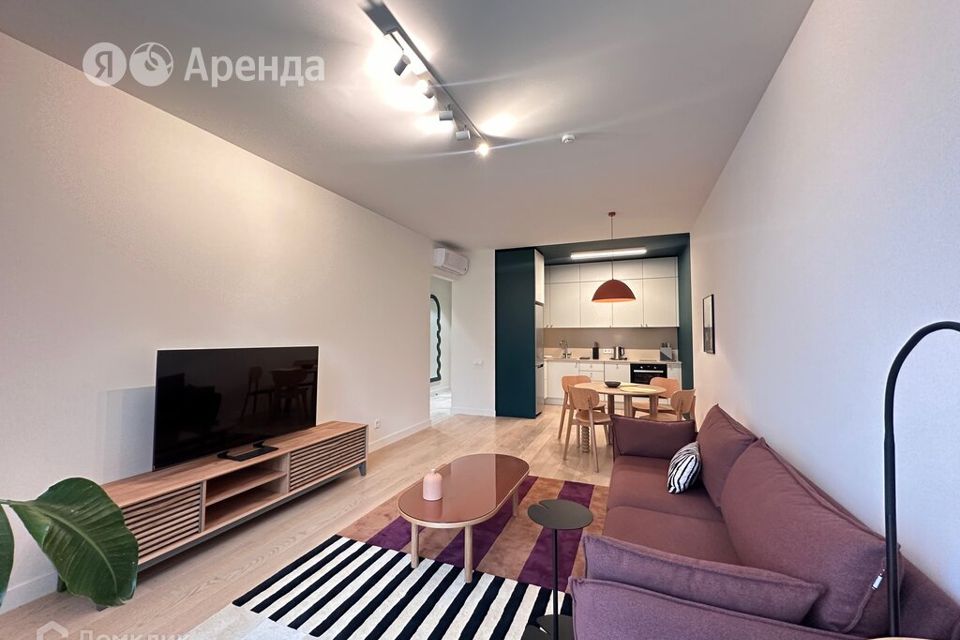 Сдаётся 2-комнатная квартира, 58.2 м²