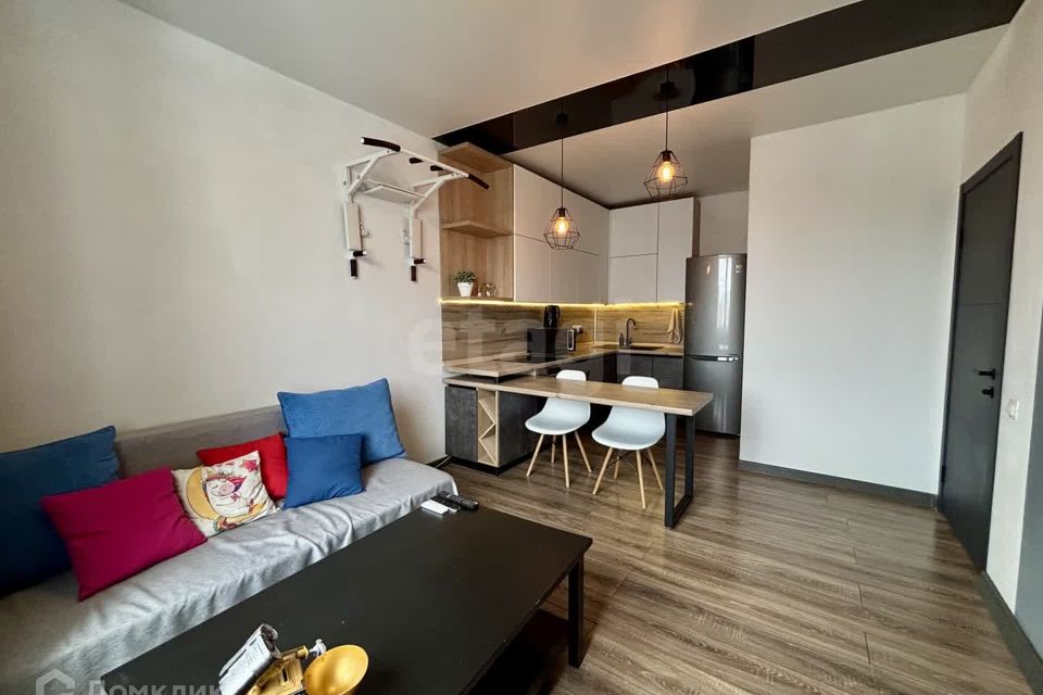 Сдаётся 1-комнатная квартира, 38 м²