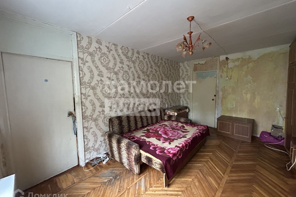 Продаётся 4-комнатная квартира, 63 м²