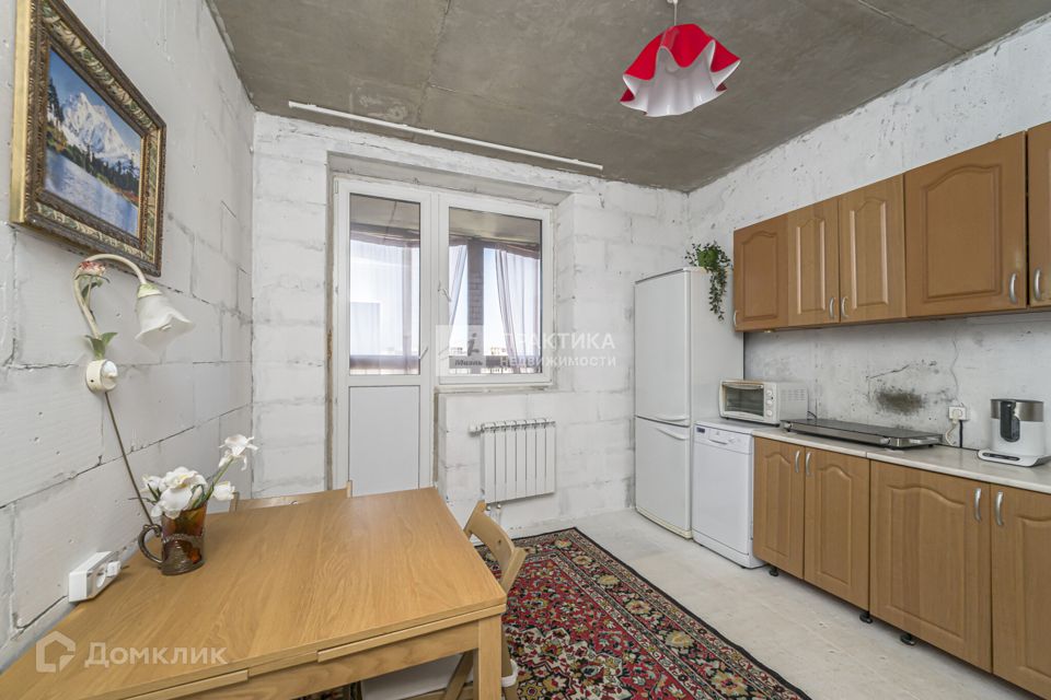 Продаётся 2-комнатная квартира, 71.9 м²