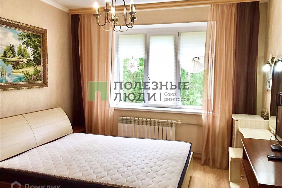 Продаётся 2-комнатная квартира, 66.4 м²