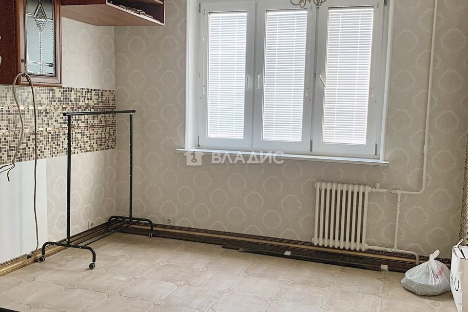Продаётся 4-комнатная квартира, 110.2 м²