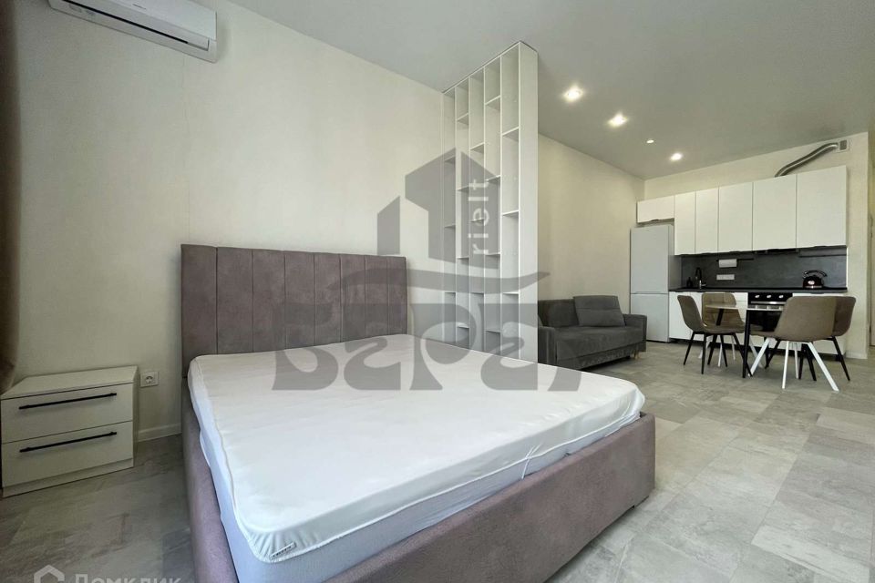 Сдаётся 1-комнатная квартира, 42 м²