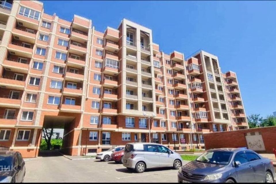 Продаётся 1-комнатная квартира, 47 м²
