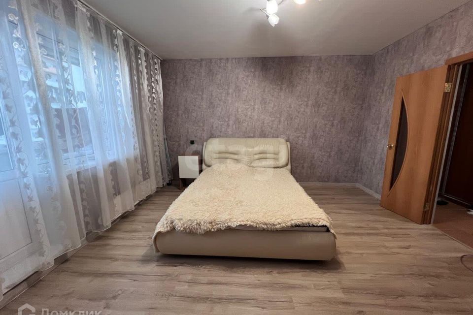 Продаётся 1-комнатная квартира, 40.2 м²
