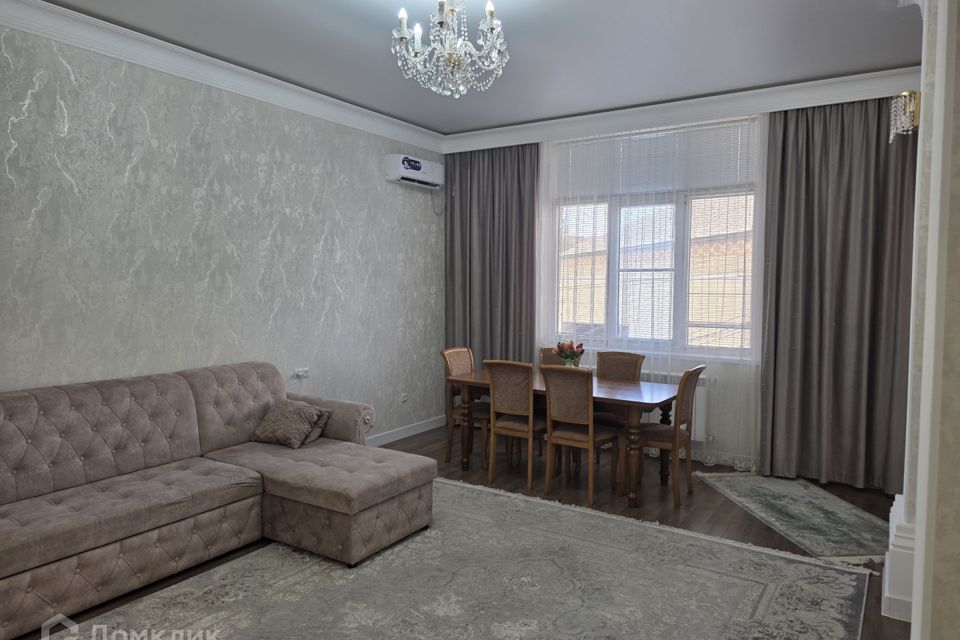Продаётся 3-комнатная квартира, 100 м²