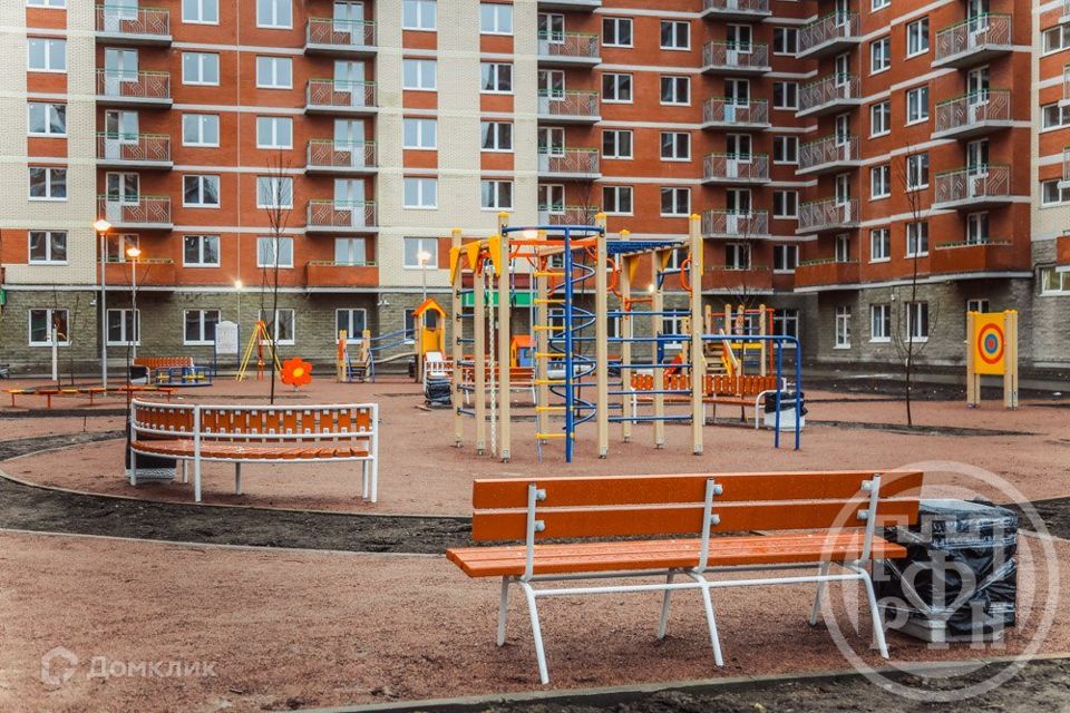 Продаётся 2-комнатная квартира, 60.02 м²