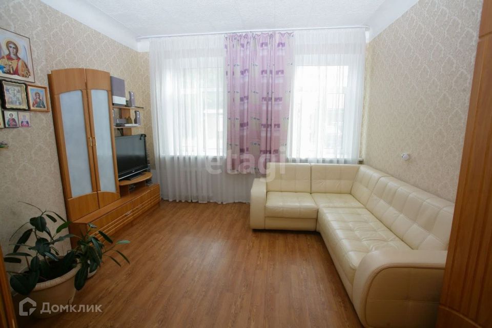 Продаётся 3-комнатная квартира, 61 м²