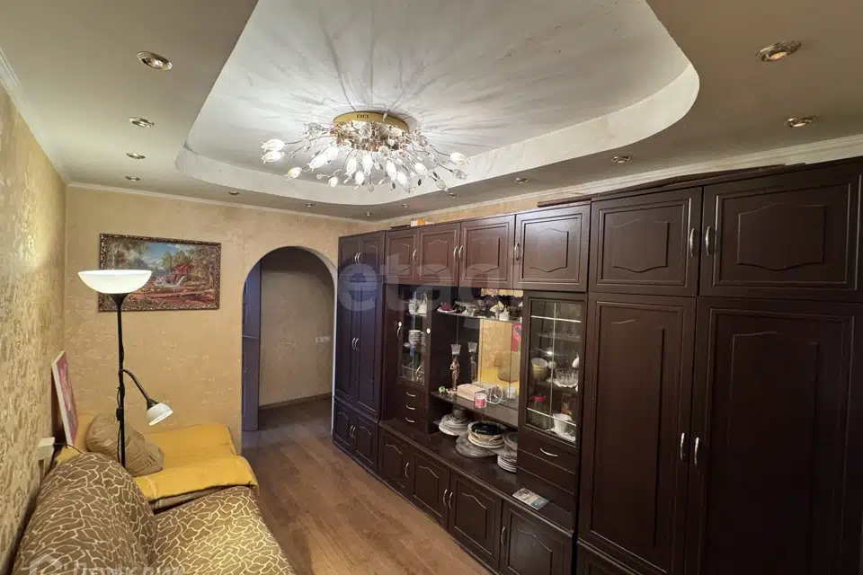 Продаётся 3-комнатная квартира, 72.3 м²