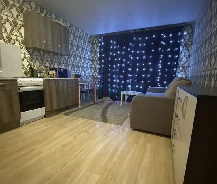 Сдаётся 2-комнатная квартира, 43 м²