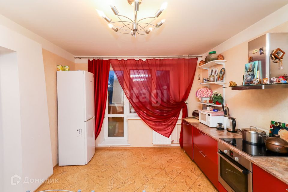 Продаётся 3-комнатная квартира, 95.2 м²