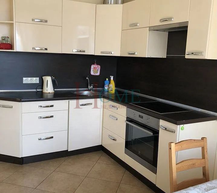 Сдаётся 1-комнатная квартира, 50 м²