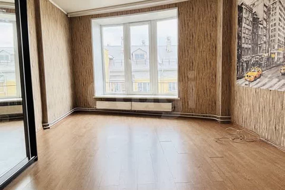 Продаётся 2-комнатная квартира, 66.7 м²
