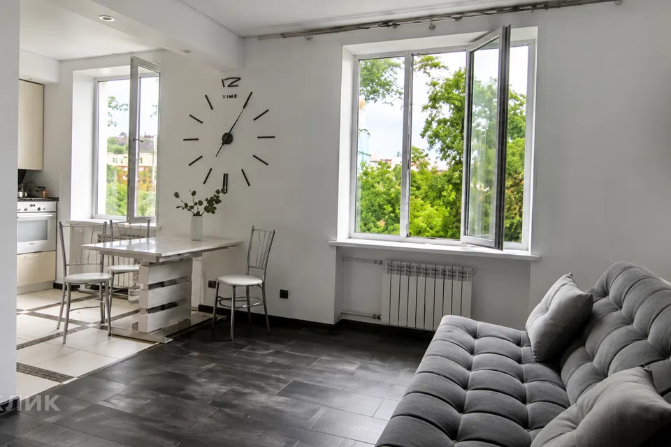 Продаётся 3-комнатная квартира, 71.9 м²
