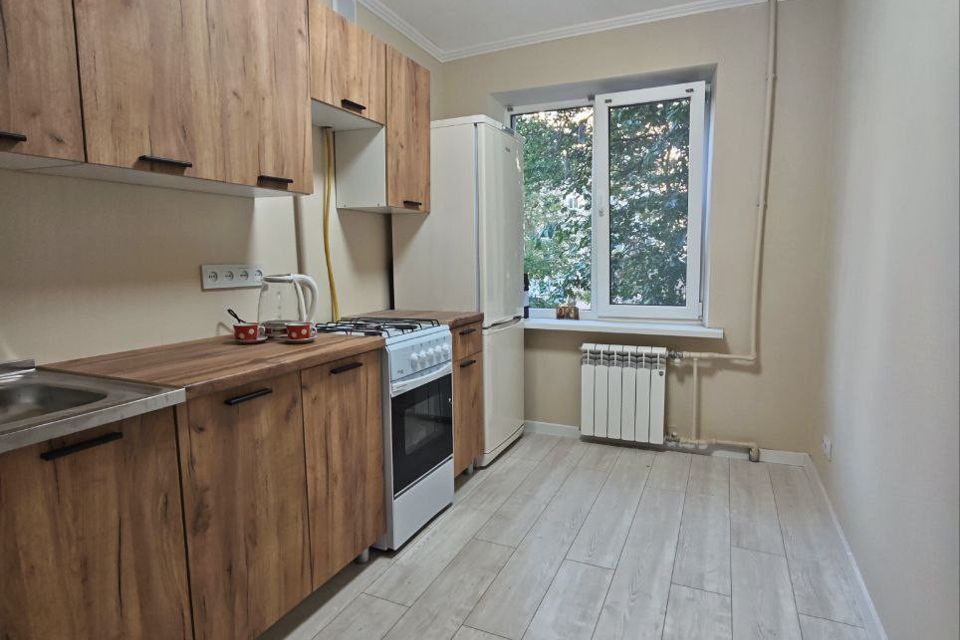 Продаётся 3-комнатная квартира, 56.7 м²