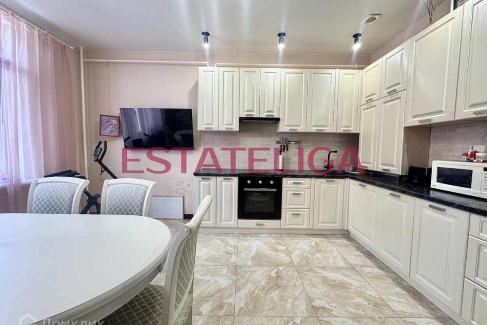 Продаётся 3-комнатная квартира, 68 м²