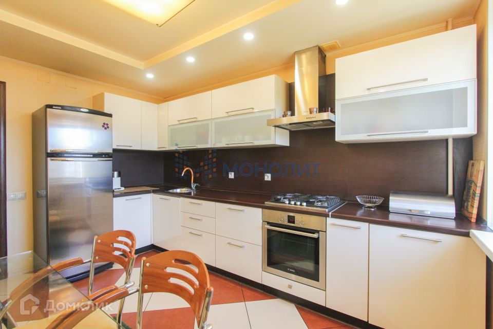 Сдаётся 2-комнатная квартира, 71.2 м²