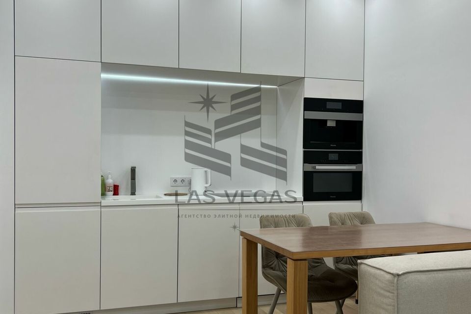 Сдаётся 2-комнатная квартира, 42 м²