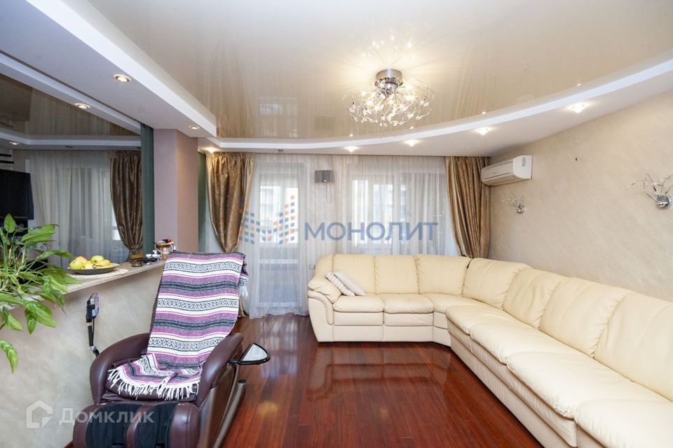 Продаётся 3-комнатная квартира, 106 м²