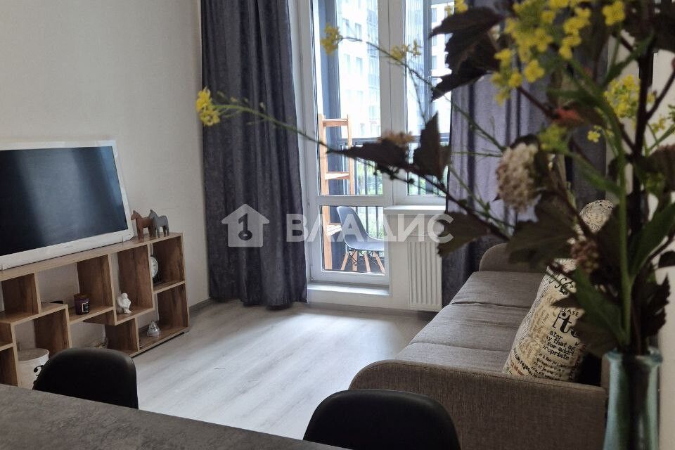 Продаётся 1-комнатная квартира, 37.9 м²