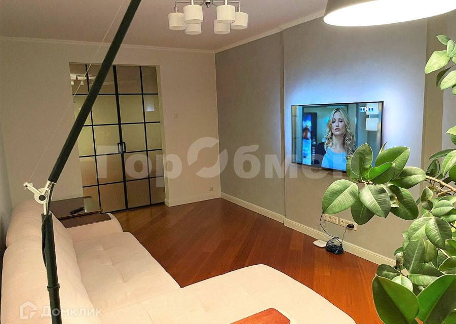 Сдаётся 2-комнатная квартира, 60 м²