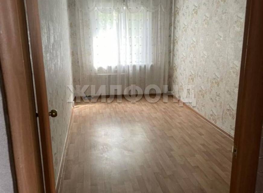 Продаётся 3-комнатная квартира, 59.1 м²