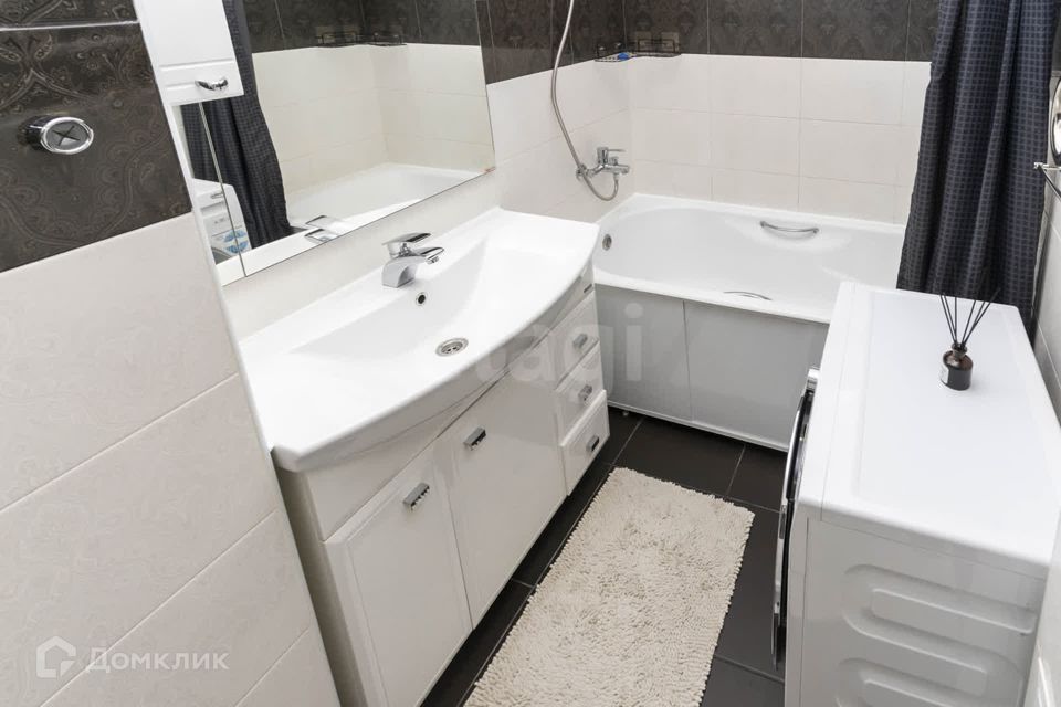 Продаётся 1-комнатная квартира, 49.1 м²