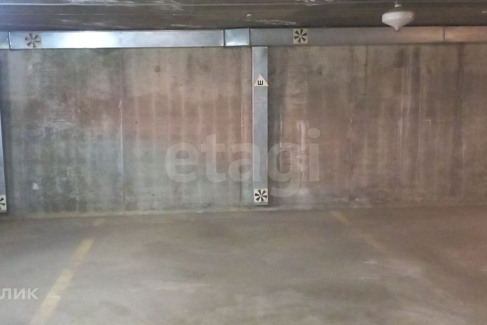 Продаётся машиноместо, 18.1 м²