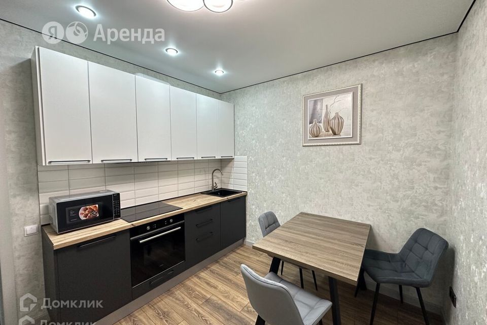 Сдаётся 1-комнатная квартира, 40 м²