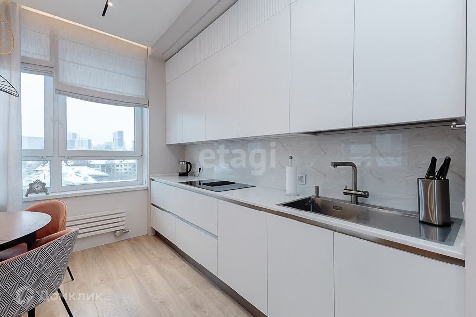 Продаётся 2-комнатная квартира, 71.4 м²