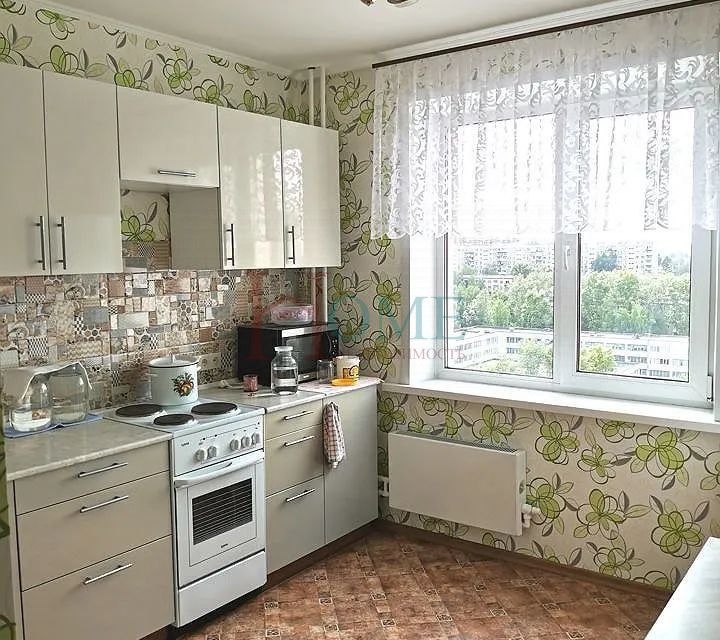Сдаётся 1-комнатная квартира, 40 м²