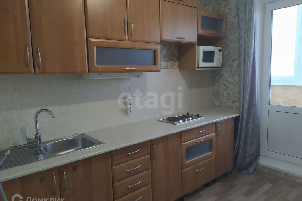 Сдаётся 1-комнатная квартира, 40 м²