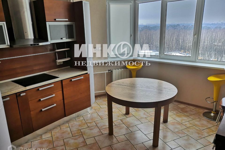 Продаётся 3-комнатная квартира, 76 м²