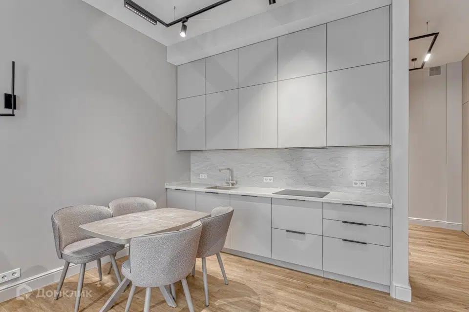 Продаётся 1-комнатная квартира, 40.5 м²