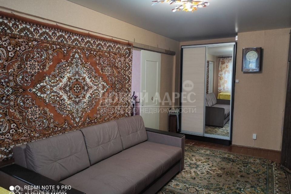 Продаётся 4-комнатная квартира, 58.7 м²