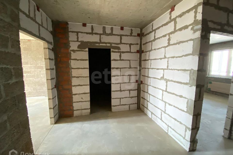 Продаётся 2-комнатная квартира, 68.1 м²