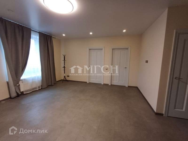 Продаётся 3-комнатная квартира, 68.5 м²