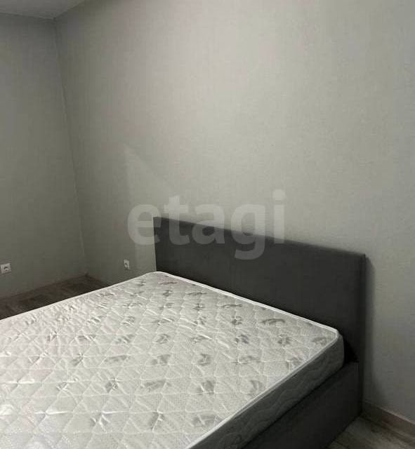 Продаётся 1-комнатная квартира, 40.3 м²