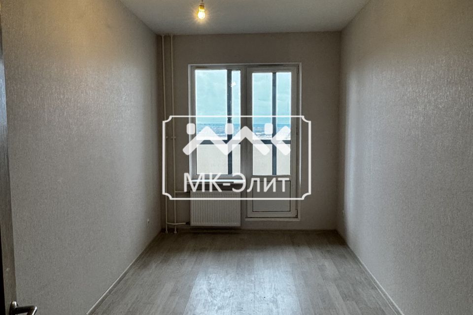 Продаётся 3-комнатная квартира, 82 м²