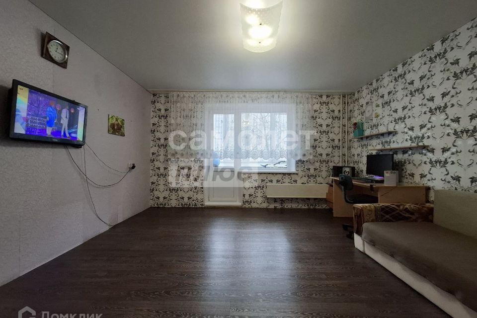 Продаётся 1-комнатная квартира, 40.4 м²