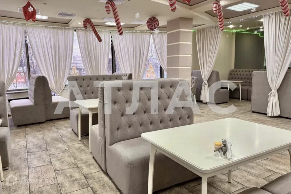Продаётся помещение своб. назначения, 240 м²