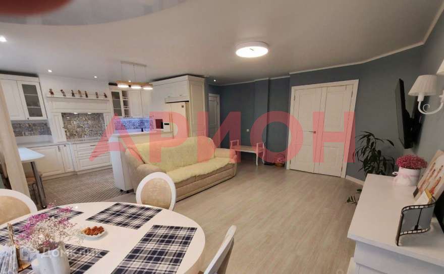 Продаётся 3-комнатная квартира, 92.1 м²
